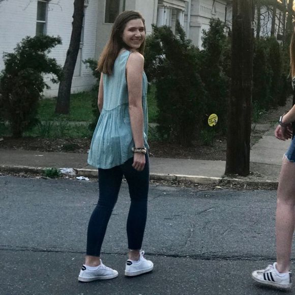 Pacsun Medium Wash Ankle Cut Jeans - Picture 4 of 4